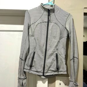 Womens Lulu Lemon zip up